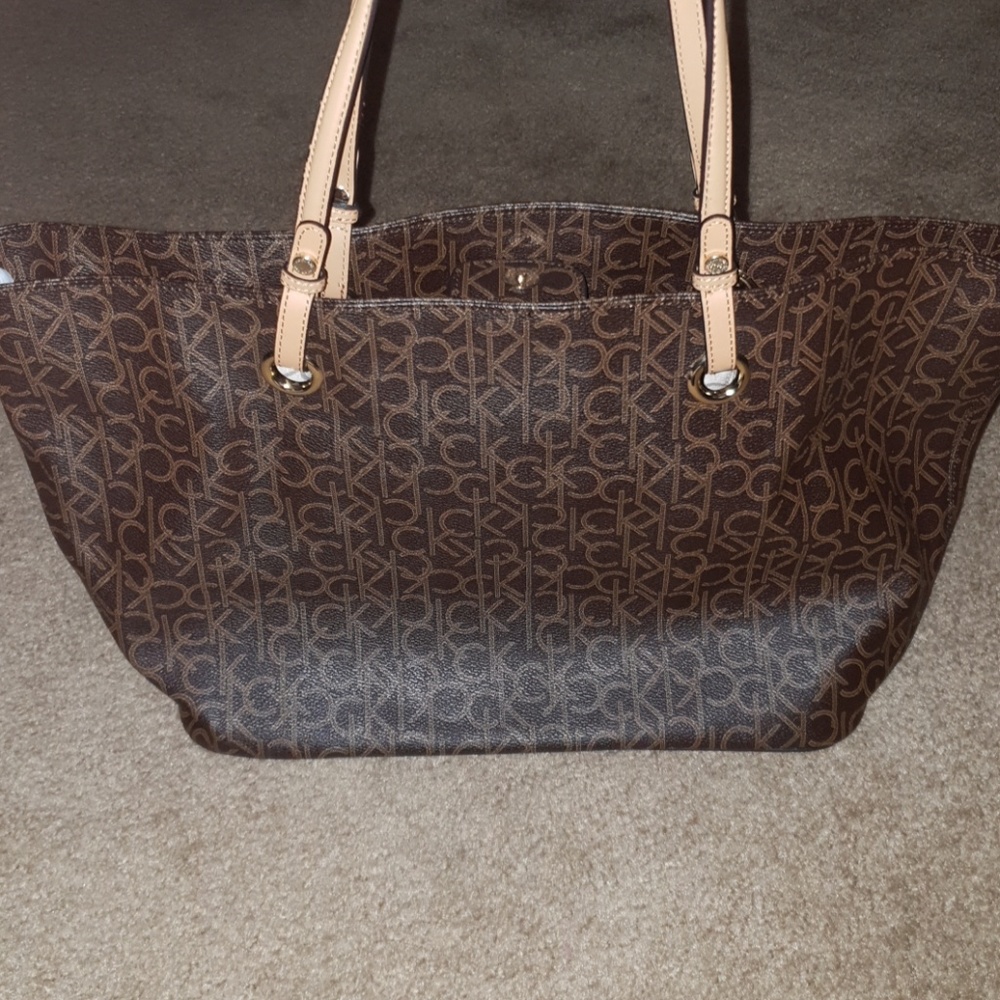 Calvin Klein bag - Picture 4 of 7